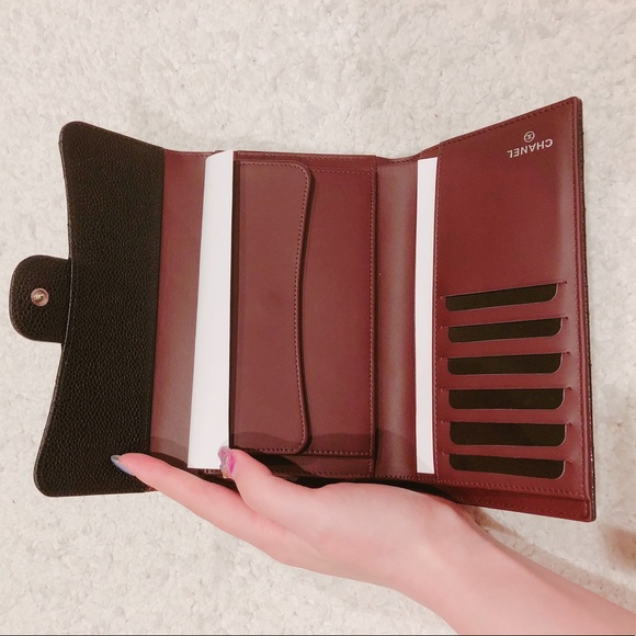 Classic trifold flap long black caviar wallet - Picture 4 of 4